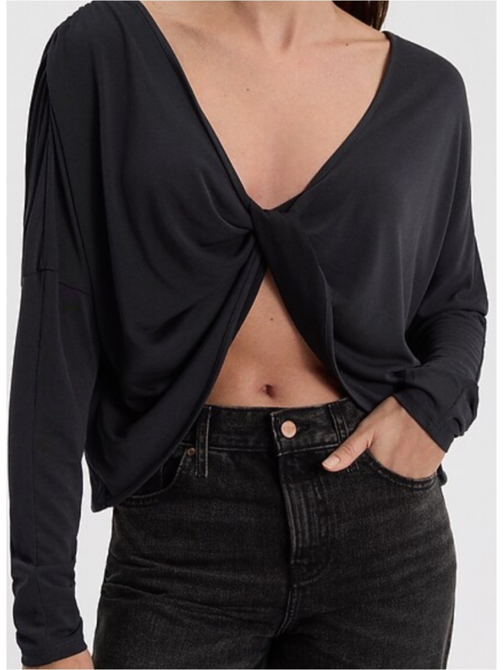 Express Skimming Reversible Twist Long Sleeve Tee XS